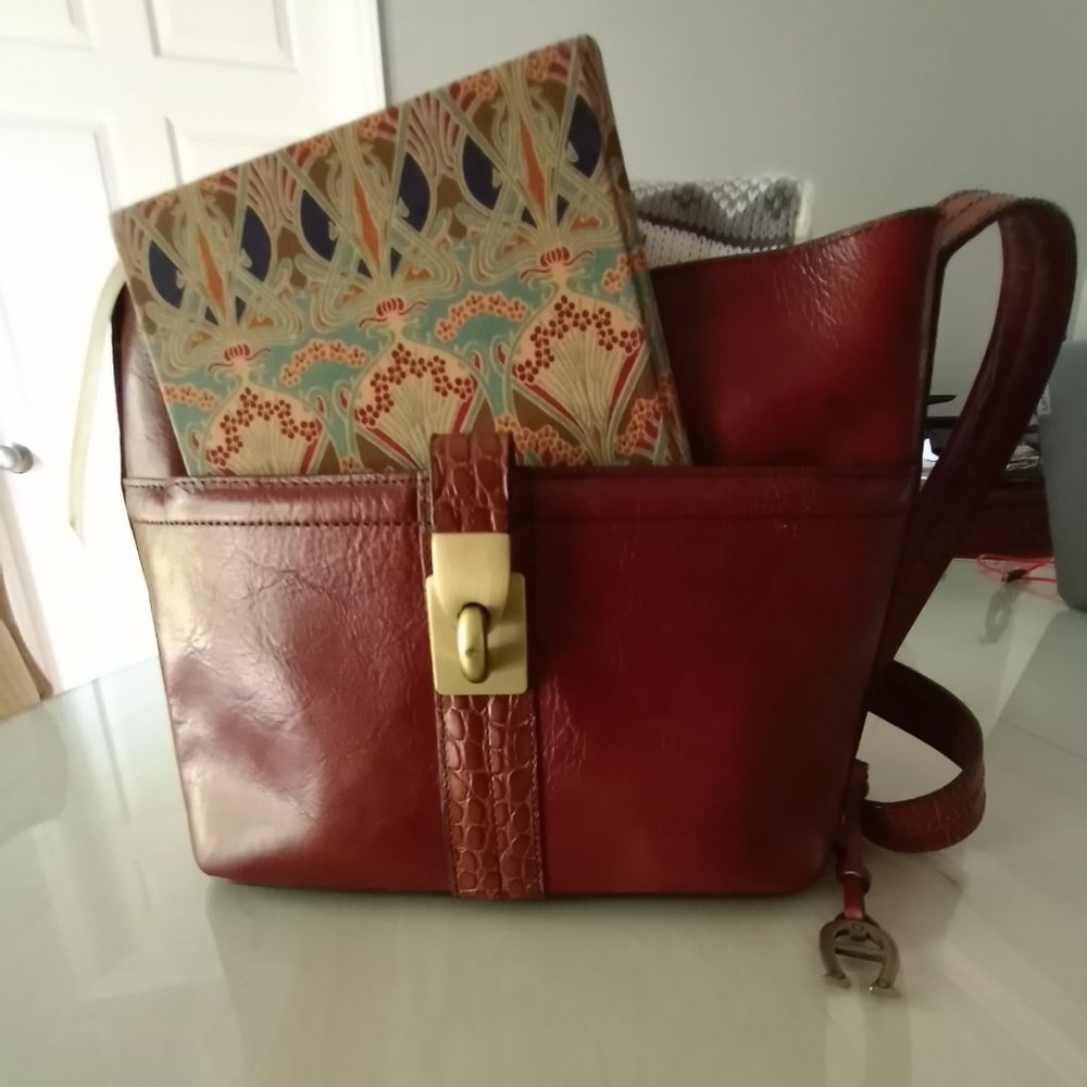 Etienne Aigner Leather bucket Bag Chestnut Brown